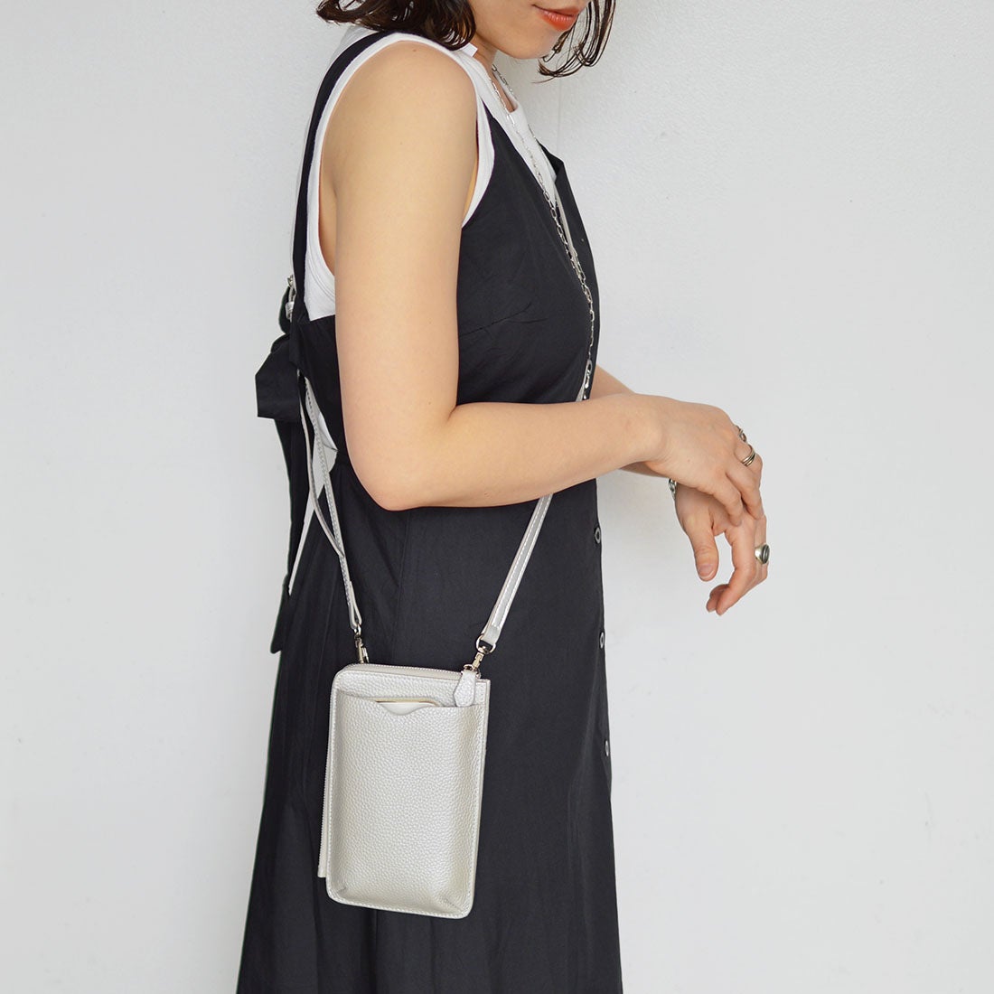 スタイロ styiro 本革 リアルレザースマホミニショルダーバッグ