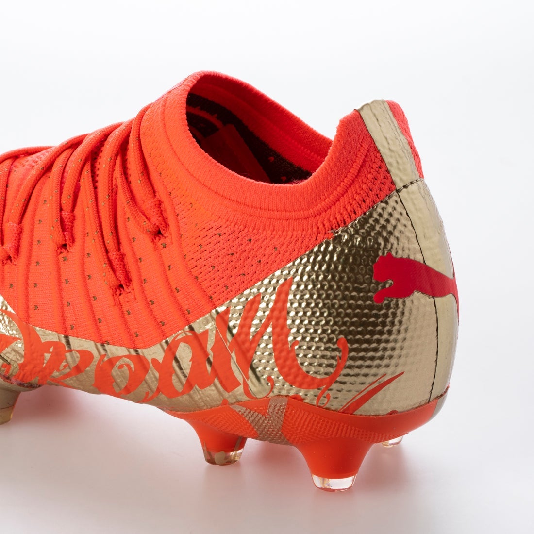 PUMA プーマ フューチャー Z 1.4 NJR FG/AG(ロングパイル)(レッド