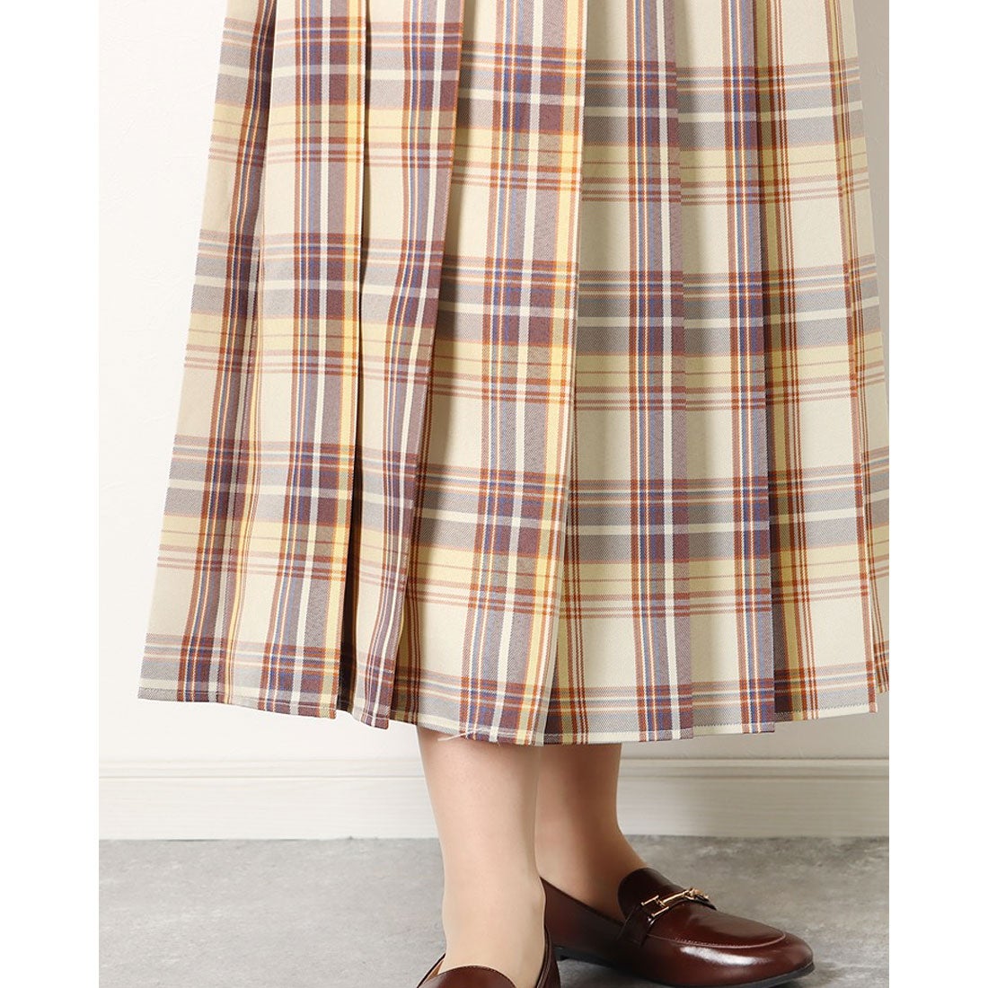ジーラ GeeRA チェック柄プリーツロングスカート （ベージュ系