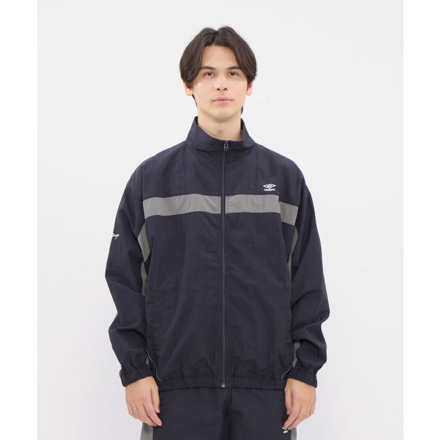 UMBRO DESCENTE 遠藤保仁選手 サイン入り ベンチコート ブラック UMBRO