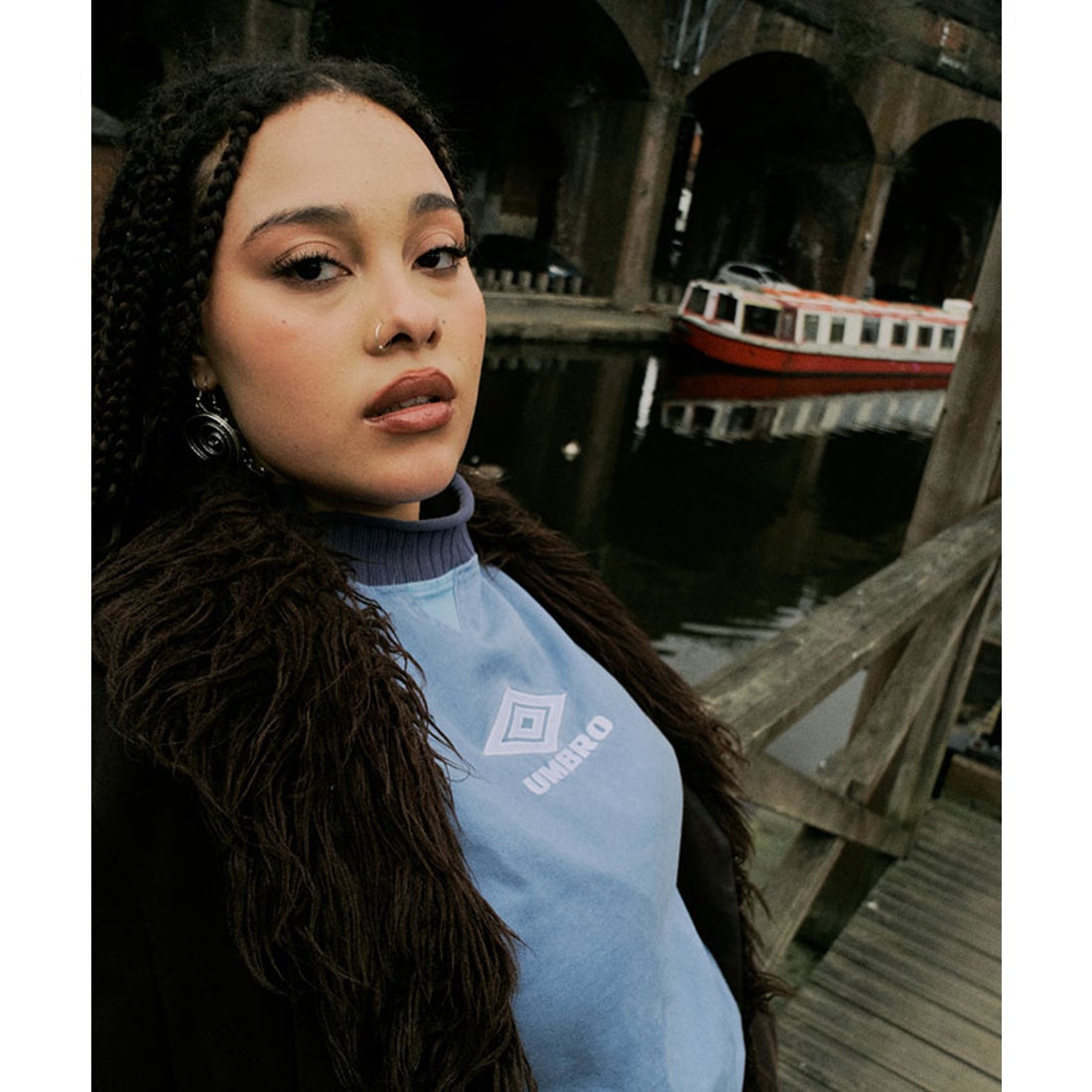 アンブロ umbro 【2025.09.26 RESTOCK】ICONIC DRILL TOP -デサント