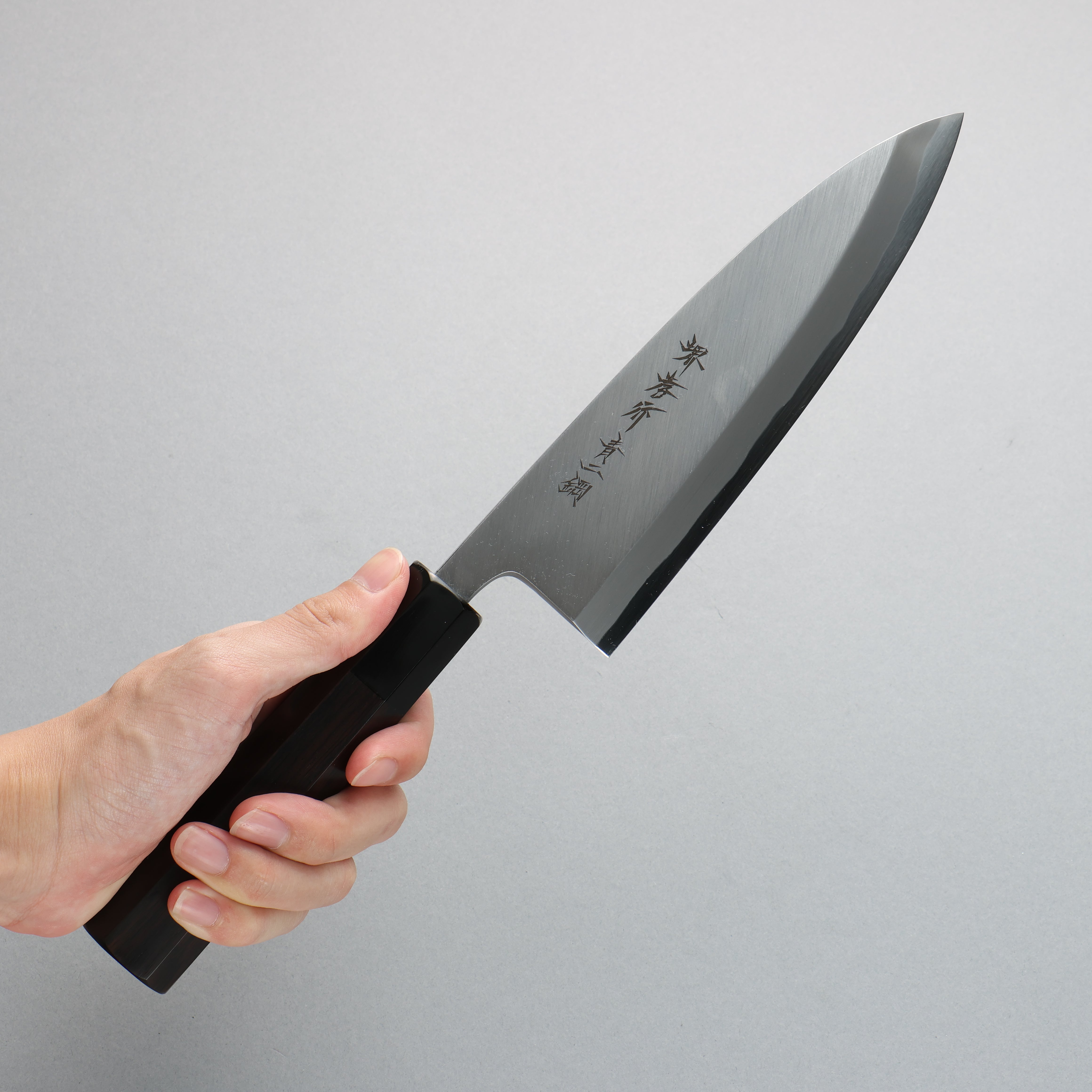 堺 孝行 青ニ鋼 出刃包丁 黒檀柄 – 清助刃物 Japan