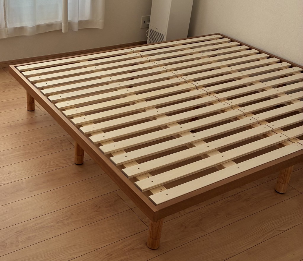 クィーンベッドフレーム ルッカ Q160 NA※マットレス別売(クイーン