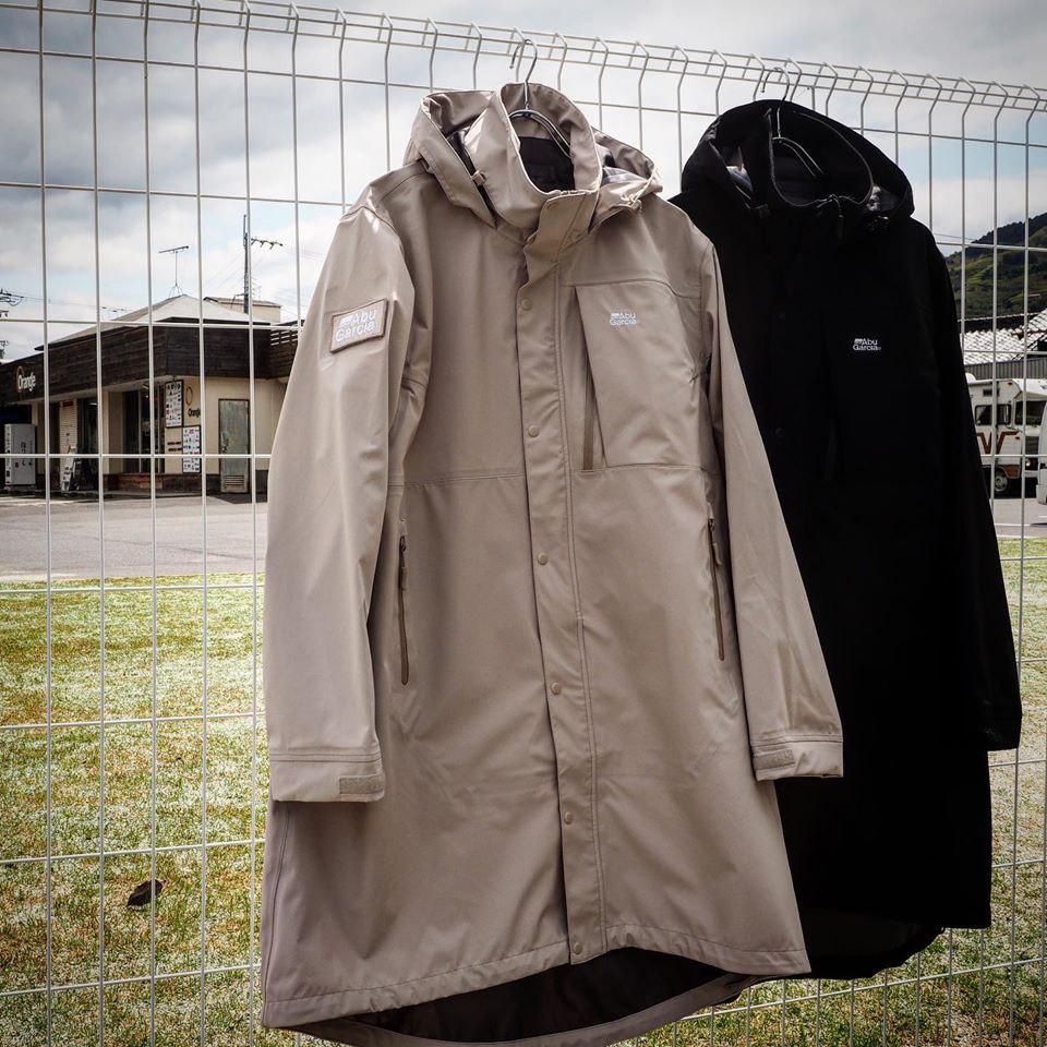 AbuGarcia】WATER PROOF COAT | Orange | アウトドアセレクトショップ