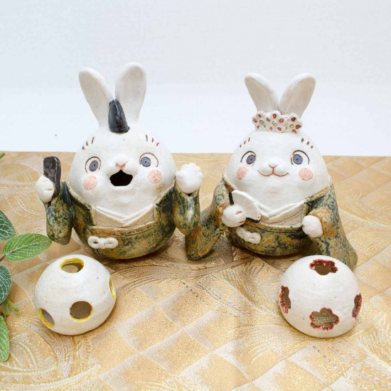 和雑貨 四季彩堂 オンラインショップ / 常滑焼 陶人形 うさぎ雛(中)