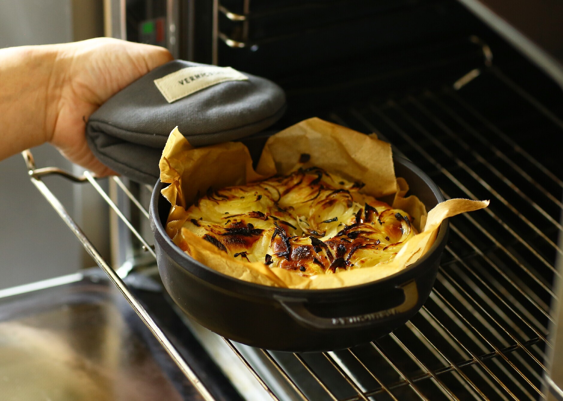 オーブンポット 2 18cm Shallow セルフスタンディングリッド[マット