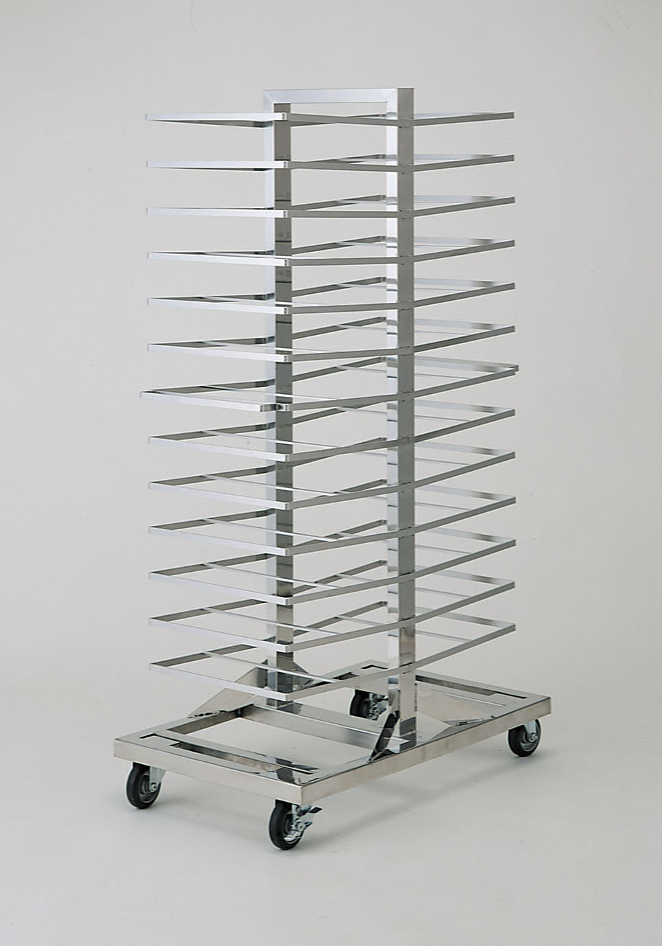 楽天市場】製菓用品・天板ラック 厨房内のスペースを最大限に活用