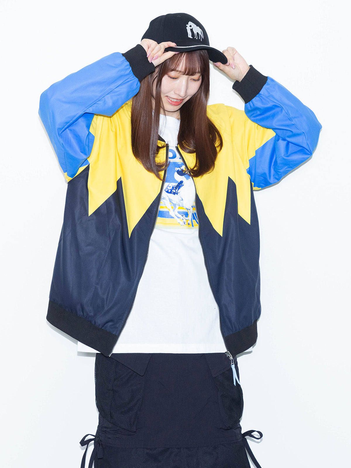 ソダシ・勝負服リバーシブルブルゾン(黒)｜netkeiba