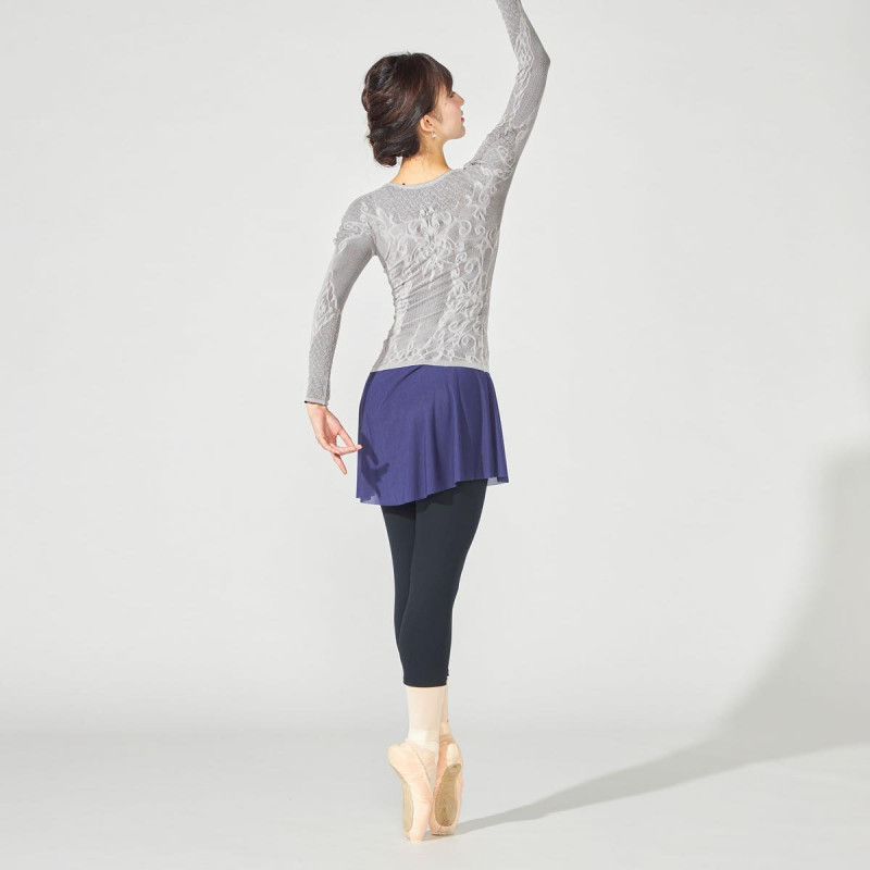 ノーソーイングニット】リバーシブルクルーネックトップ 商品ページ