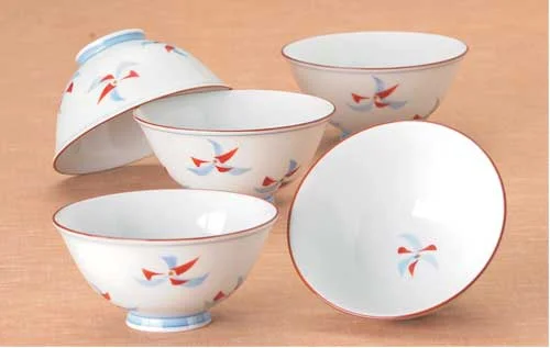 たち吉 花小文 飯茶碗 4400円 | 大進オンラインショップ