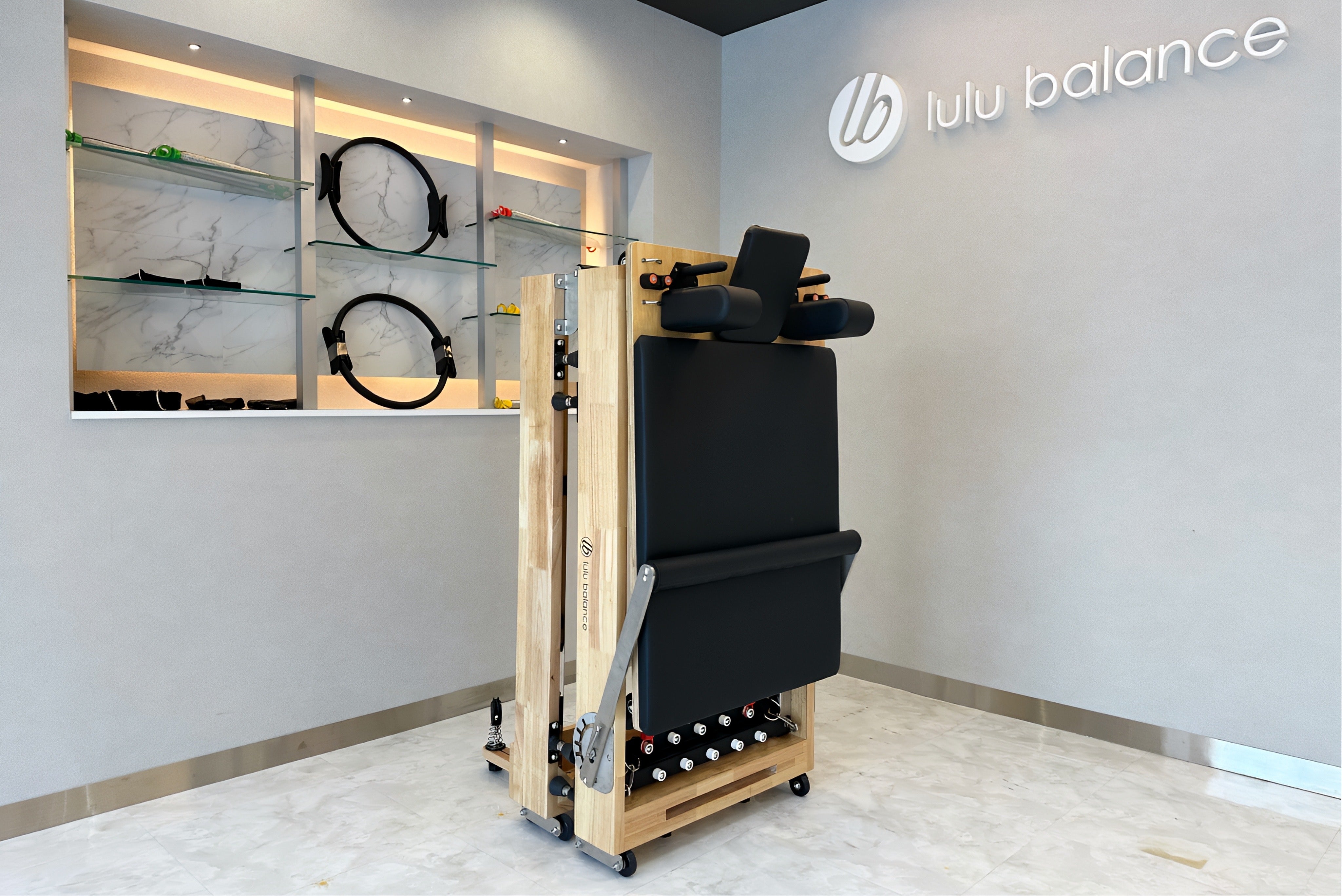 リフォーマー開業セット(オークフレーム) 折り畳み式 – lulubalance