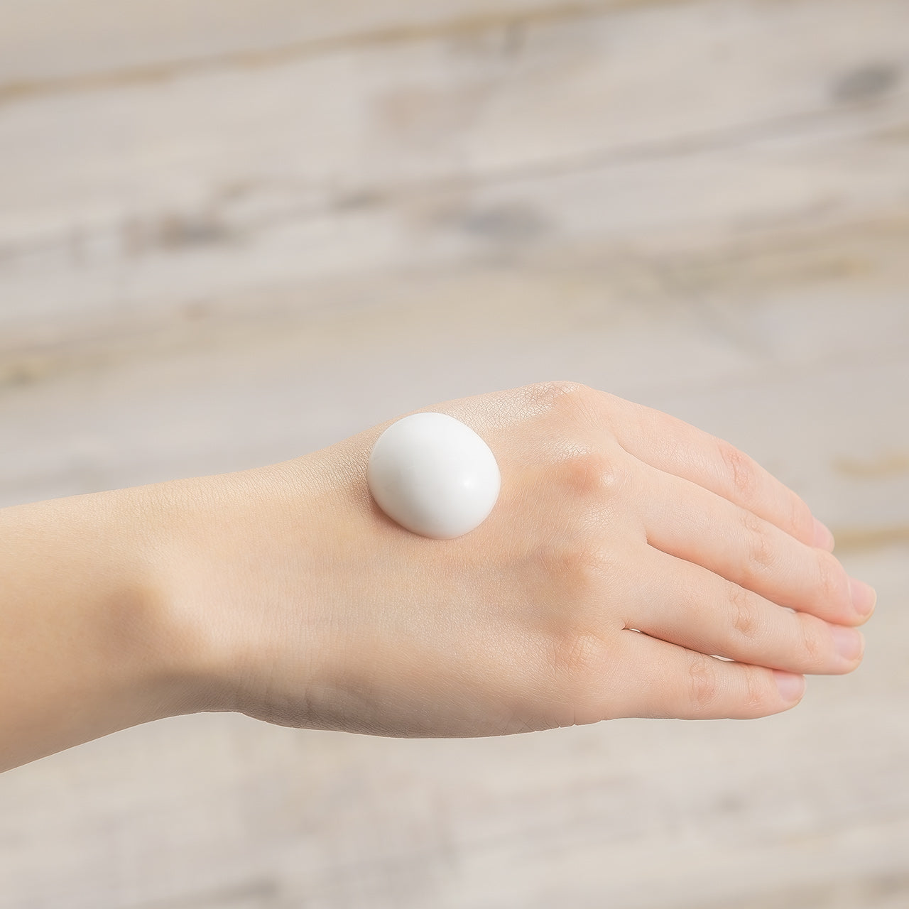 新作】レヴィ クリーム – LOUVREDO直営 公式オンラインショップ