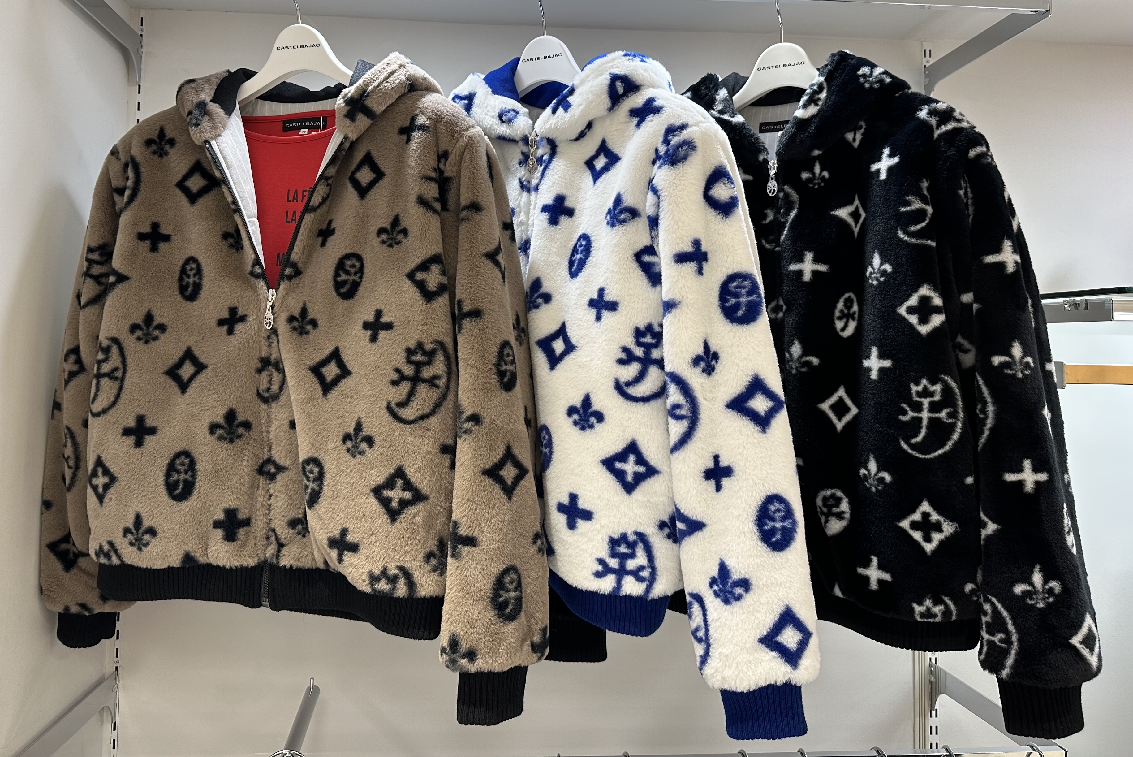 ファッション】モノグラム エコファーブルゾン✨ | カステルバジャック