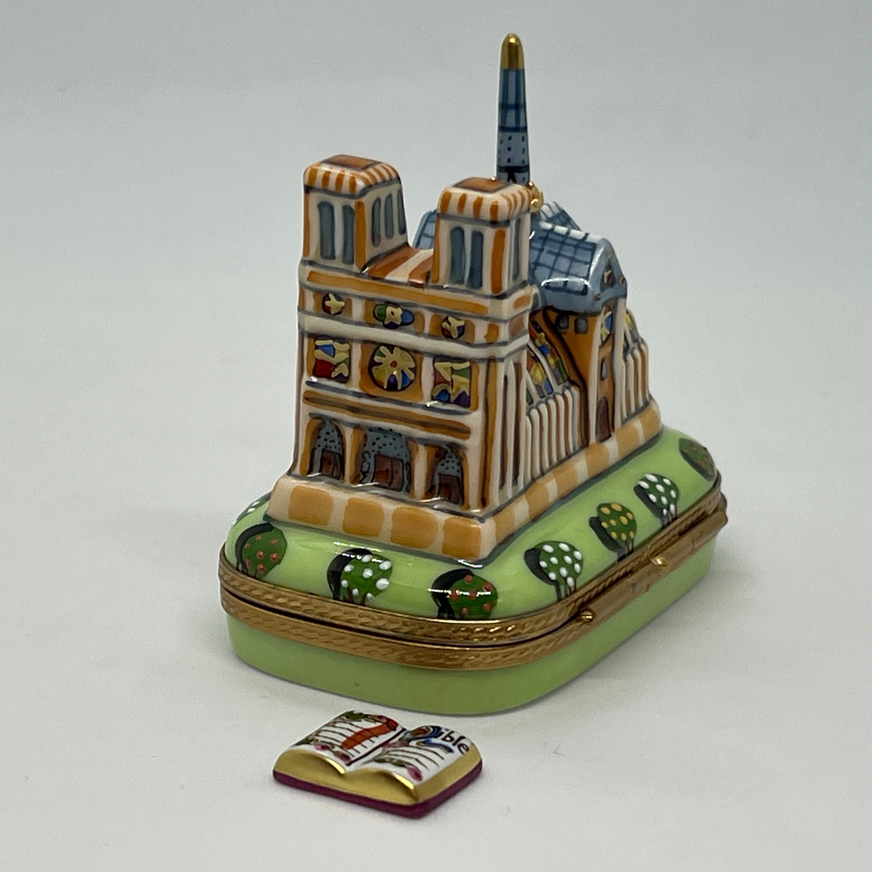 フランス・パリ – ショップリモージュ