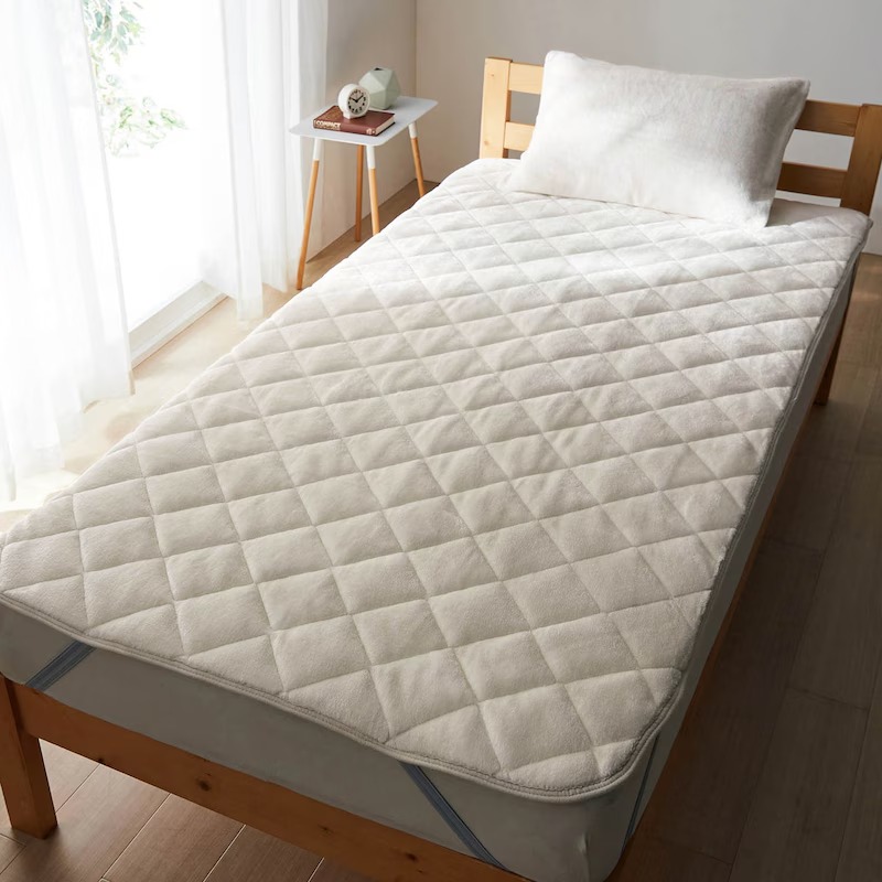 ベルメゾン（BELLE MAISON） 敷きパッド セミダブル 洗える ベッド