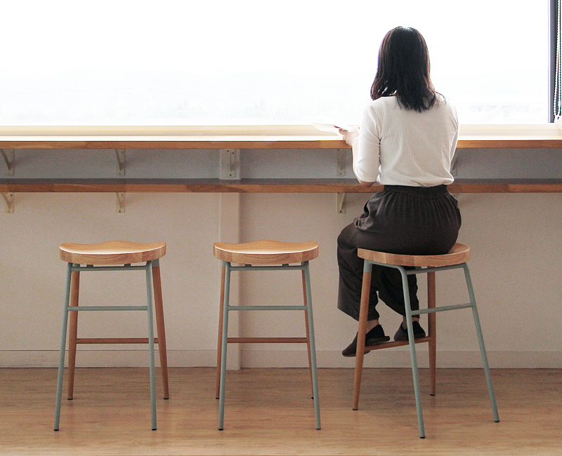 カウンターチェア 2脚セット 木製座面 天然木 スチール脚 ハイスツール