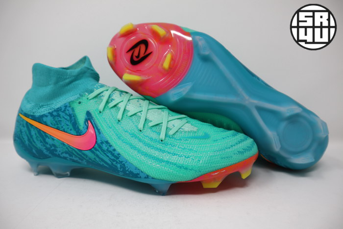 Nike Phantom Luna II Elite FG Vortex Pack Review - Soccer Reviews