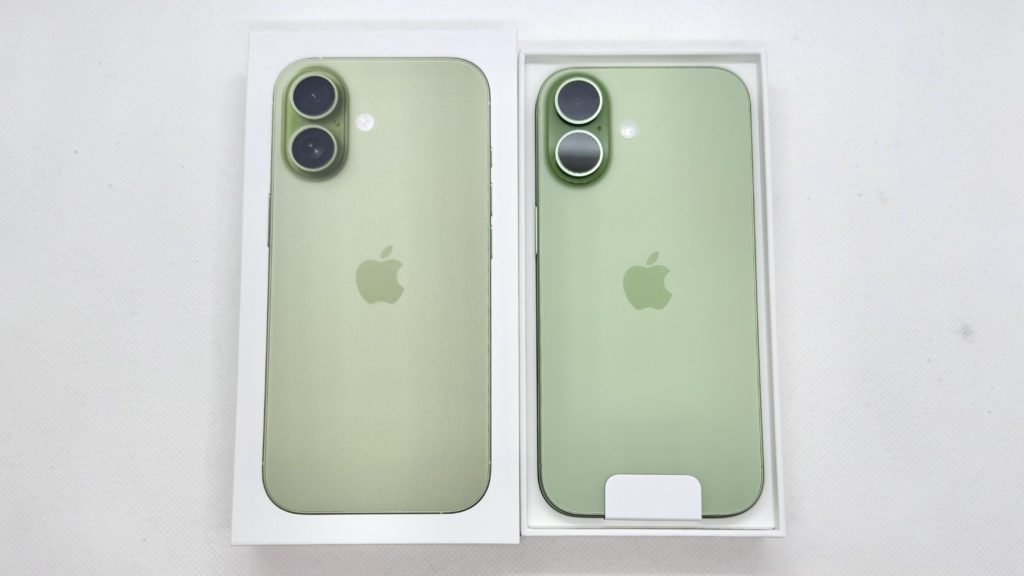 コスパ良し】新発売のiPhone 17セージグリーンレビュー｜価格・性能