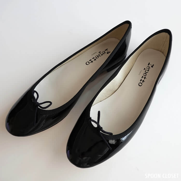 Repettoのサンドリオン・パテントレザーバレエシューズ商品情報と