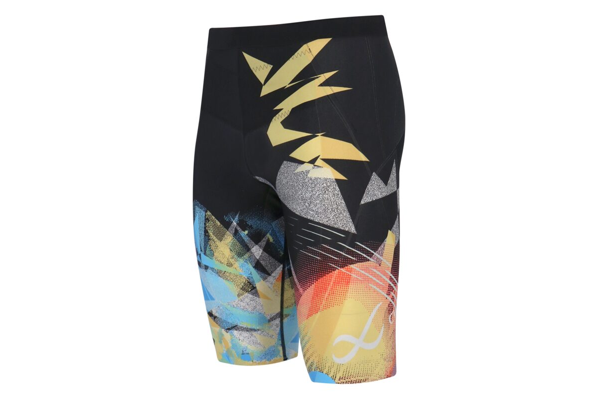 ワコールがイチローと共同デザインした機能性タイツ「ICHIRO