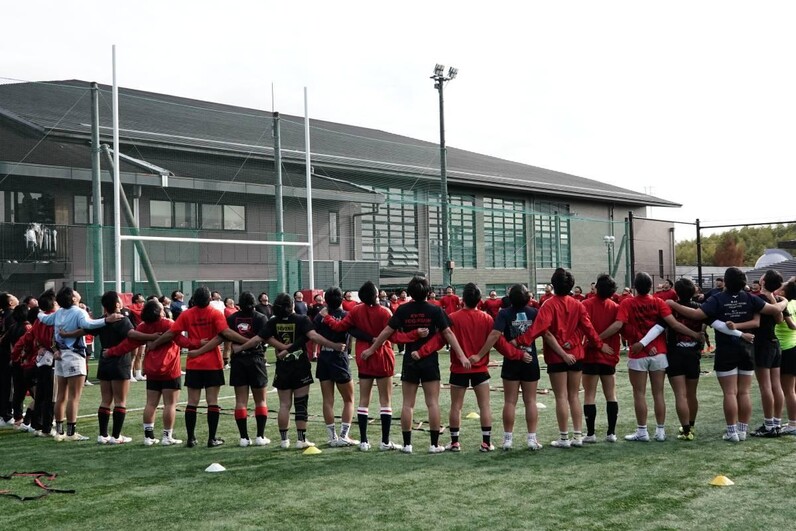 伏見工業の赤黒ジャージーが、懐かしくも新しい「京都工学院」として