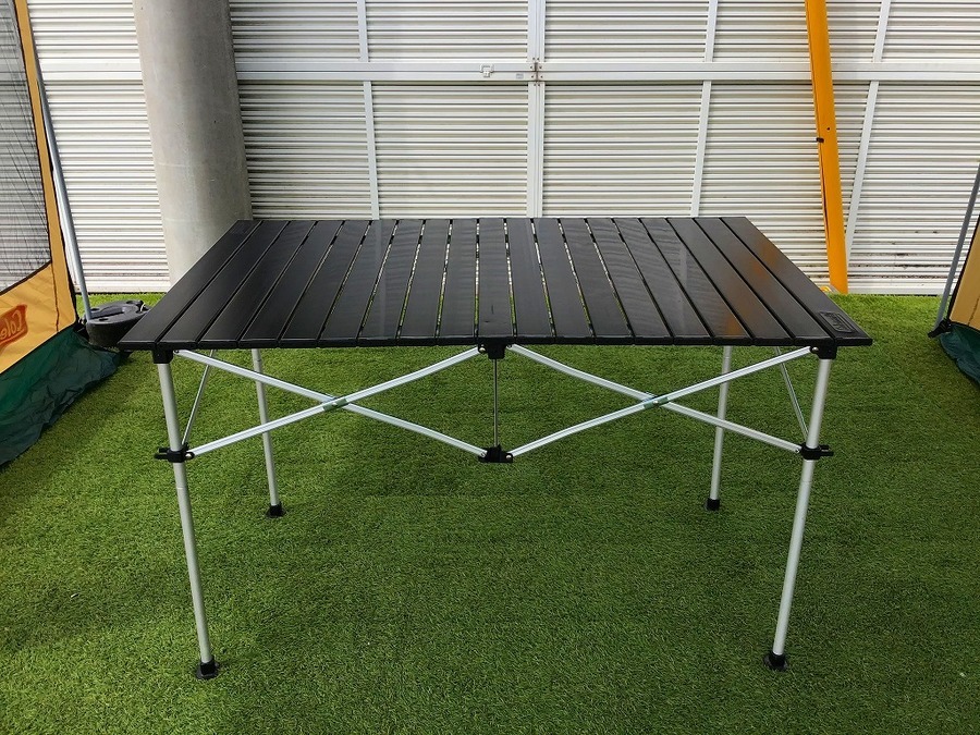 Coleman(コールマン)の昭島店限定ブラックシリーズのイージーロール2