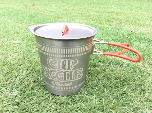 スポーツ柏】希少品！日清（ニッシン）のカップヌードル型チタン