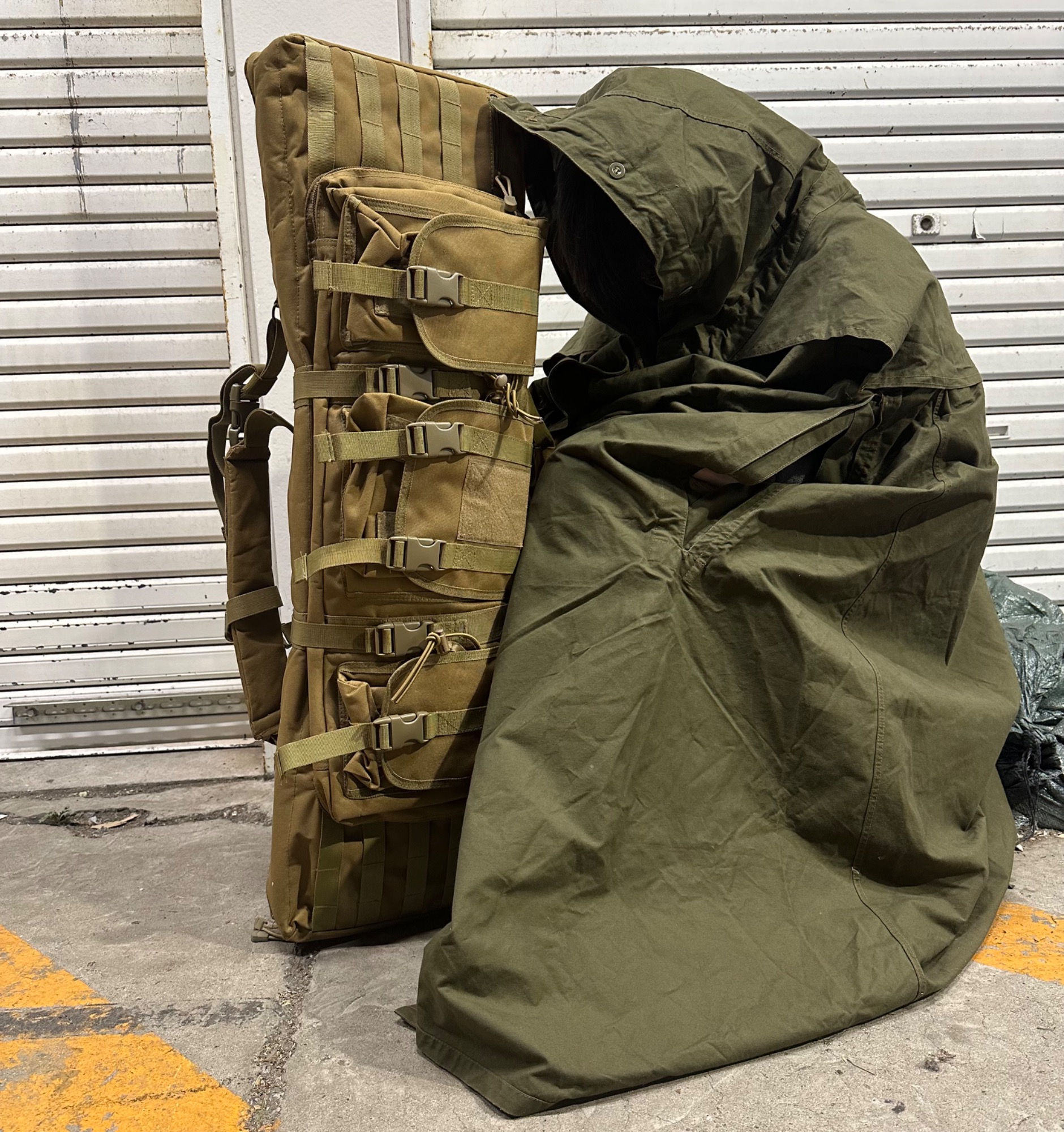 ミリタリー用品買取】ポーランドポンチョテント&東ドイツレイン