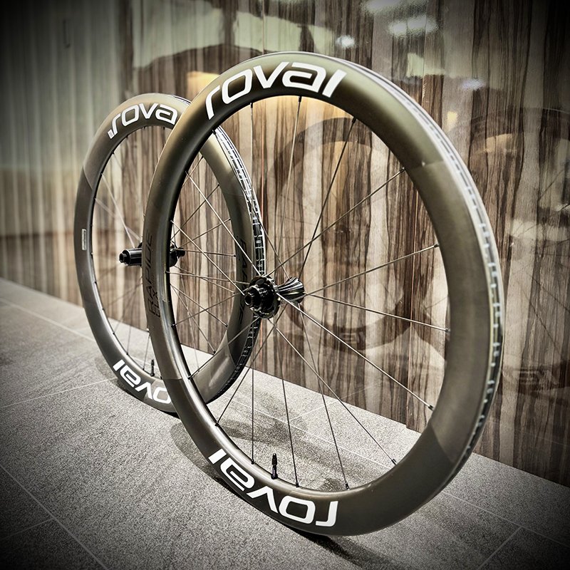 アウトレット価格！ ROVAL RAPIDE CLX II と CL II がお買い得に