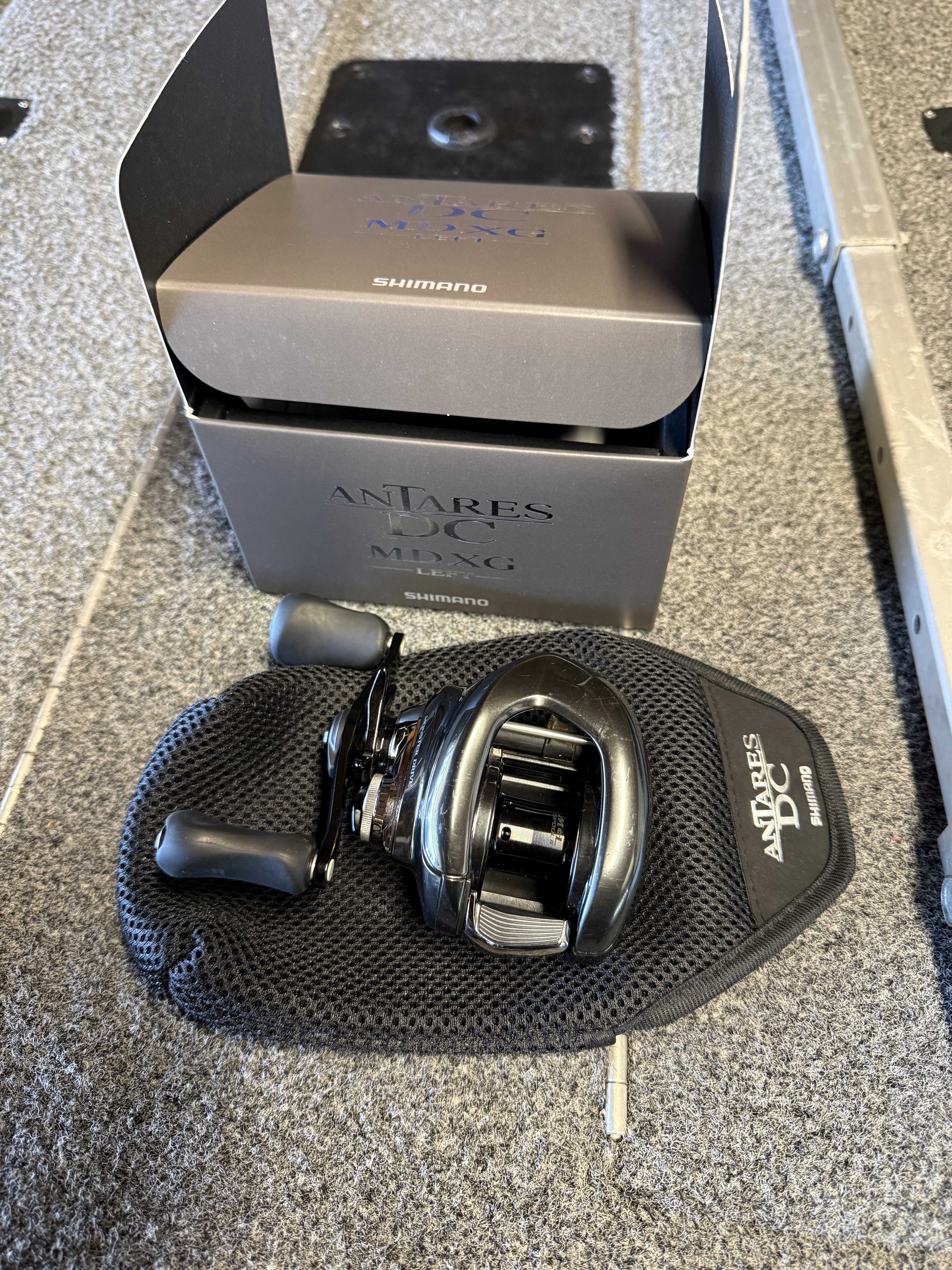 23 Antares MD XG lefty - Black Market - Swimbait Underground