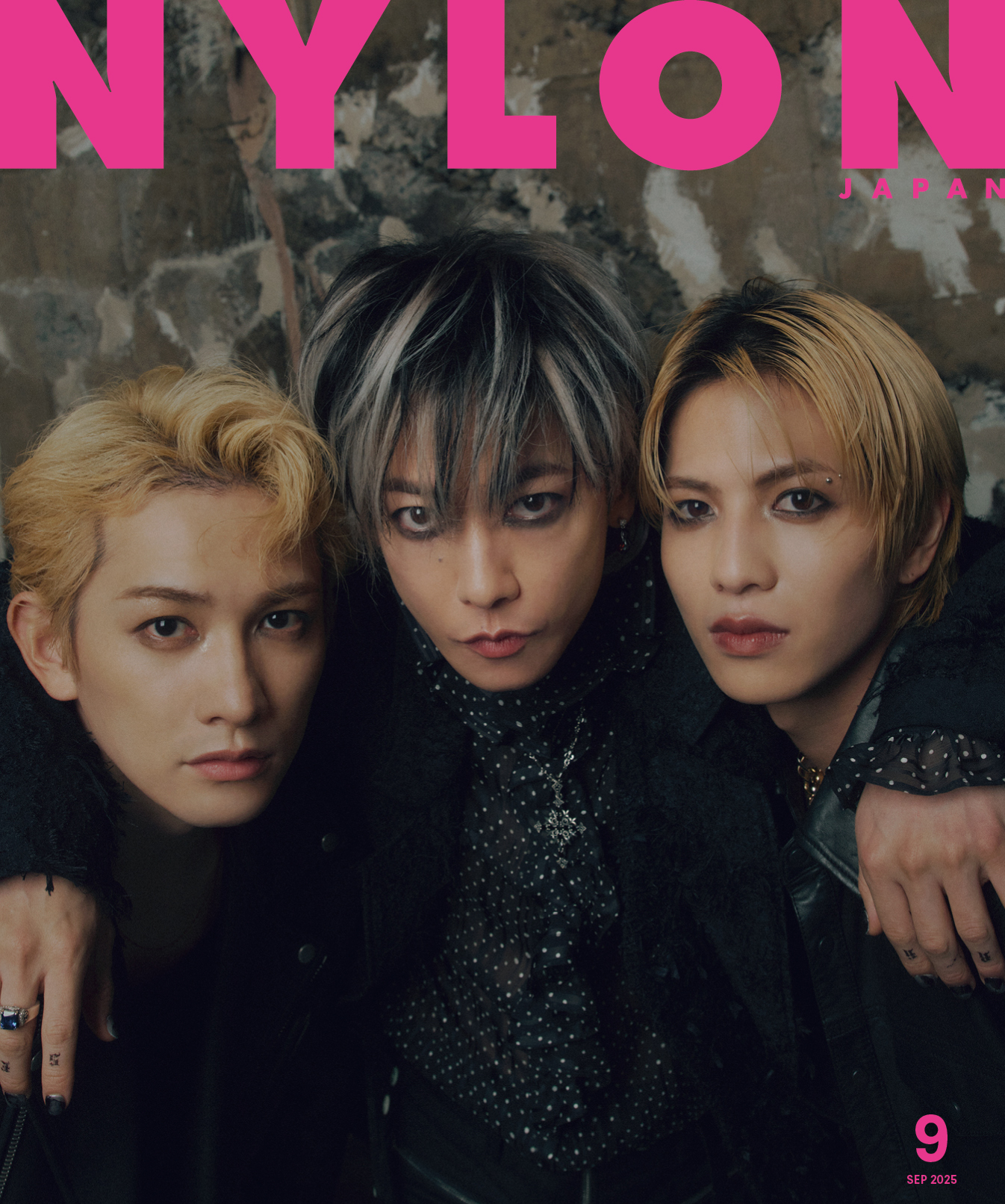 FASHION] ハートが震えるWカバー!!! 《佐藤健》《町田啓太》《志尊淳