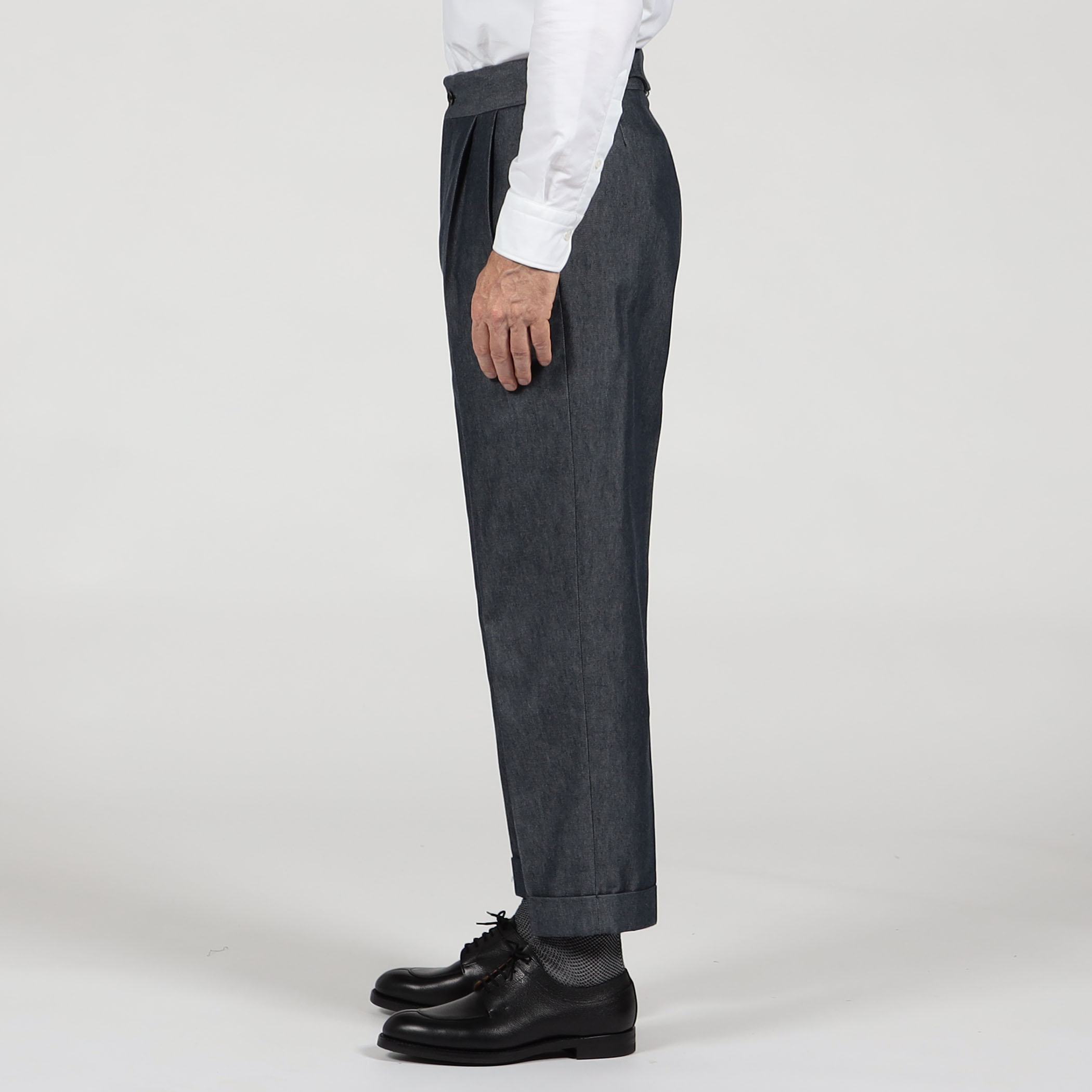 コットンカシミヤ バックベルト ペグトップスラックス SONDRIO