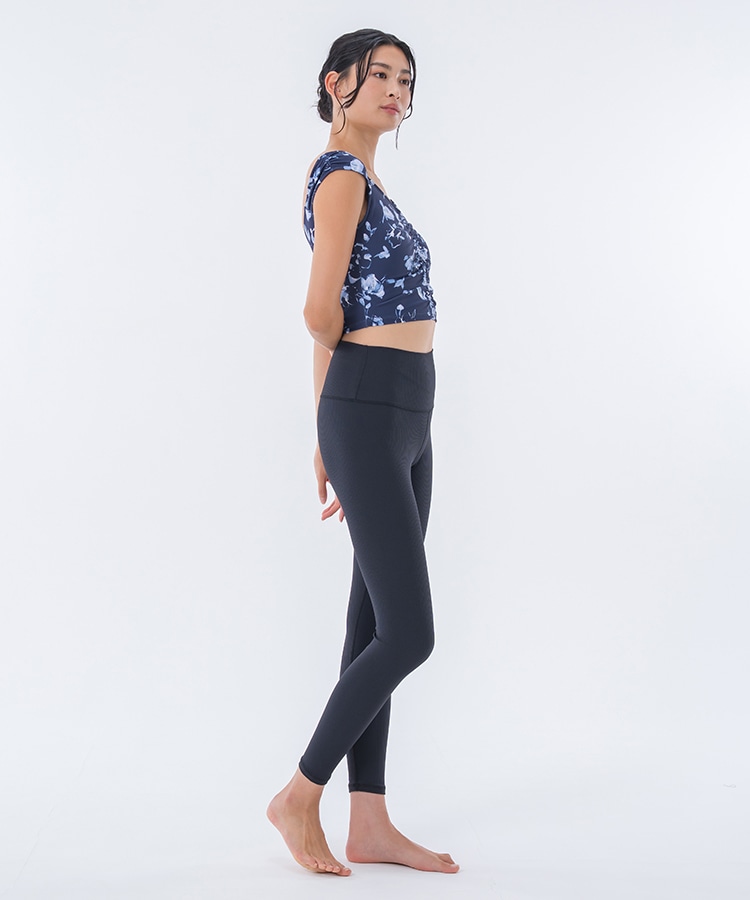 SUKALA】クロップドタンク＆レギンスセットアップ: ヨガウェアLAVA公式