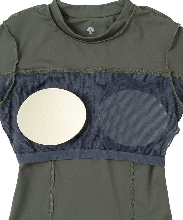 SUKALA】カップ付きミニハイネックTee(S・Mサイズ ボルドー・ホワイト