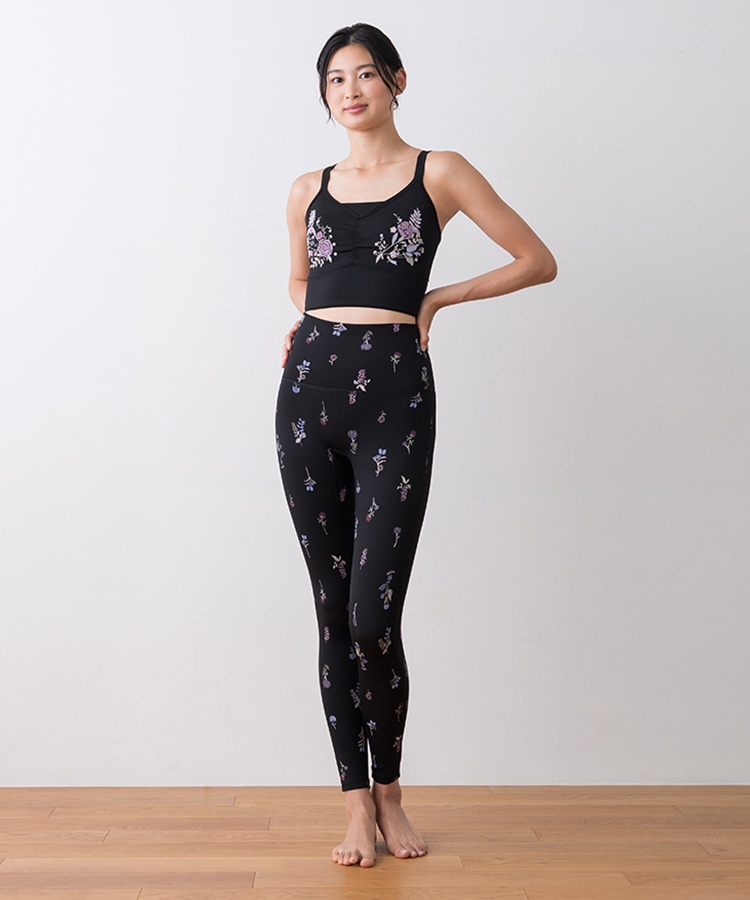 SUKALA】フラワーブーケブラトップ(Sサイズ ブラック・オフホワイト