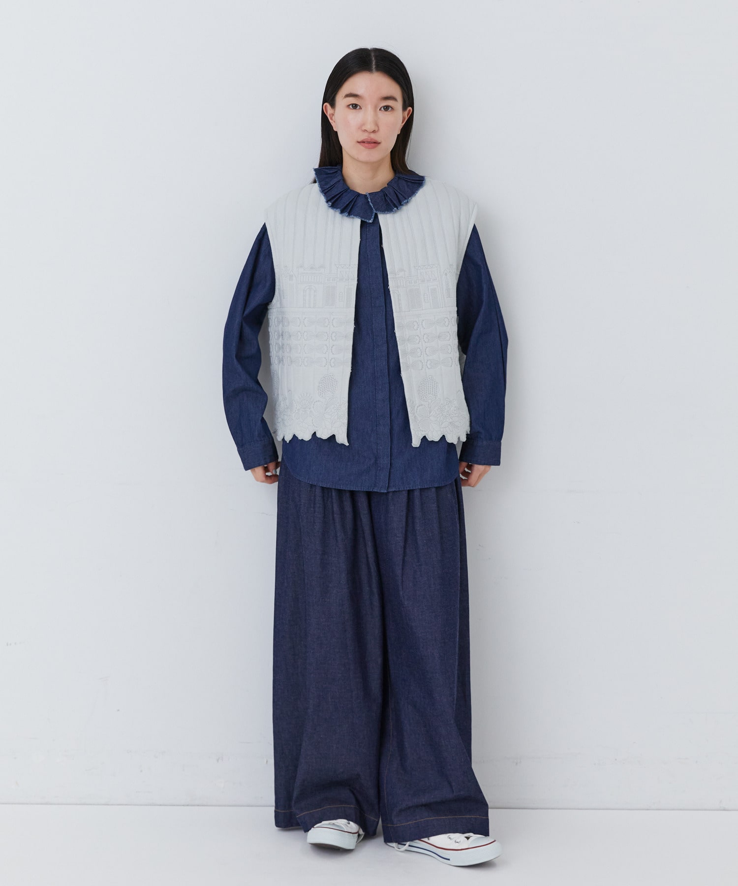 ダブルガーゼ刺繍ベスト｜BIGI online store - ビギ オンラインストア