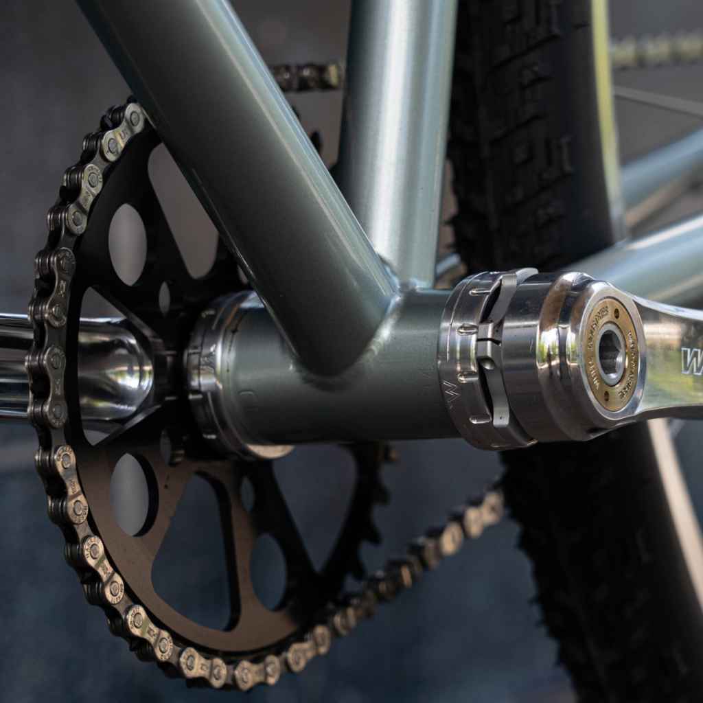 WHITE INDUSTRIES* BSA bottom brackets (red) - BLUE LUG ONLINE STORE