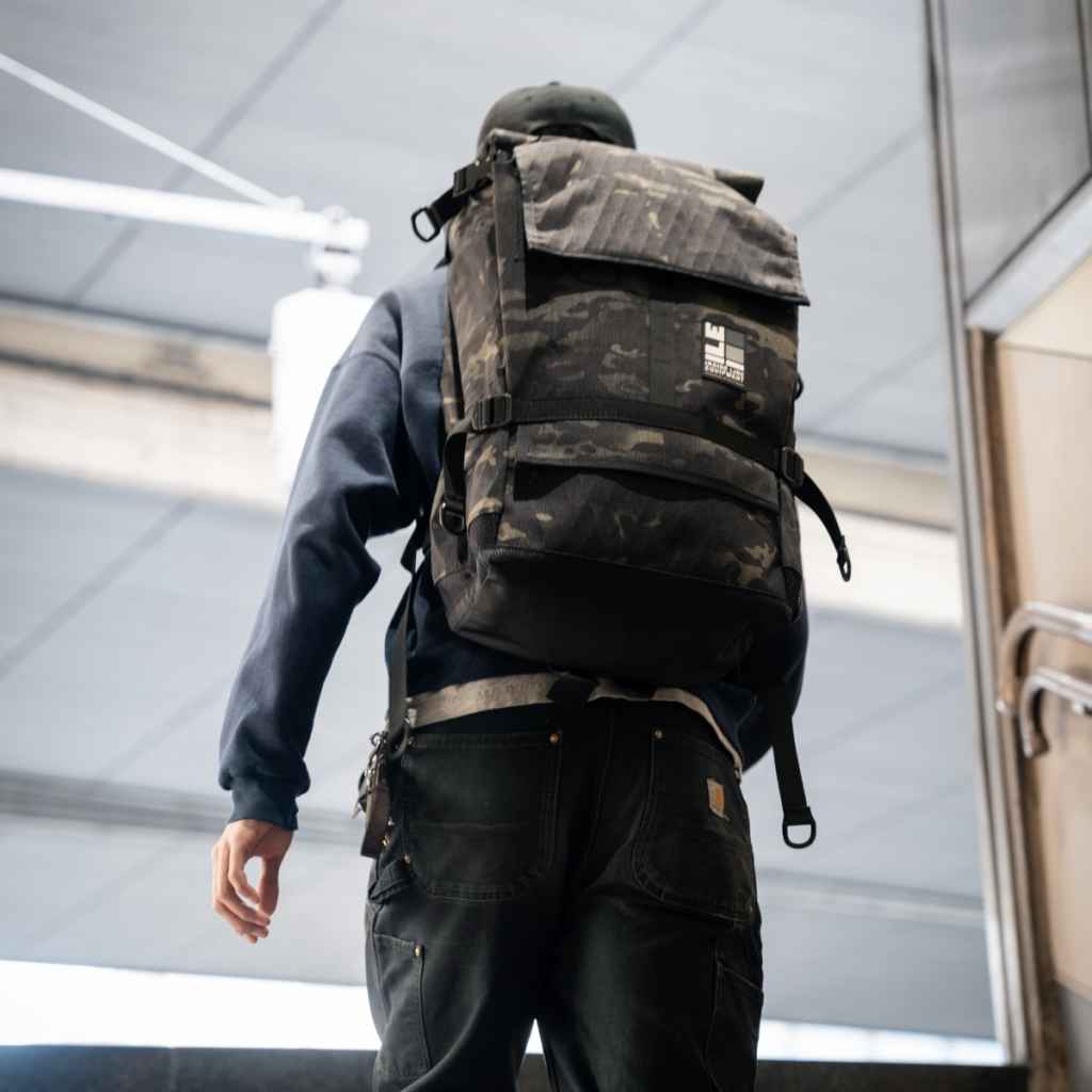 ILE* default (cordura black) - BLUE LUG ONLINE STORE