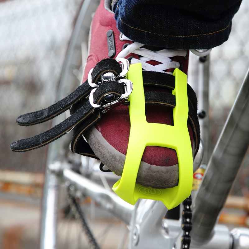 MASH* nylon double toe clips (black) - BLUE LUG ONLINE STORE