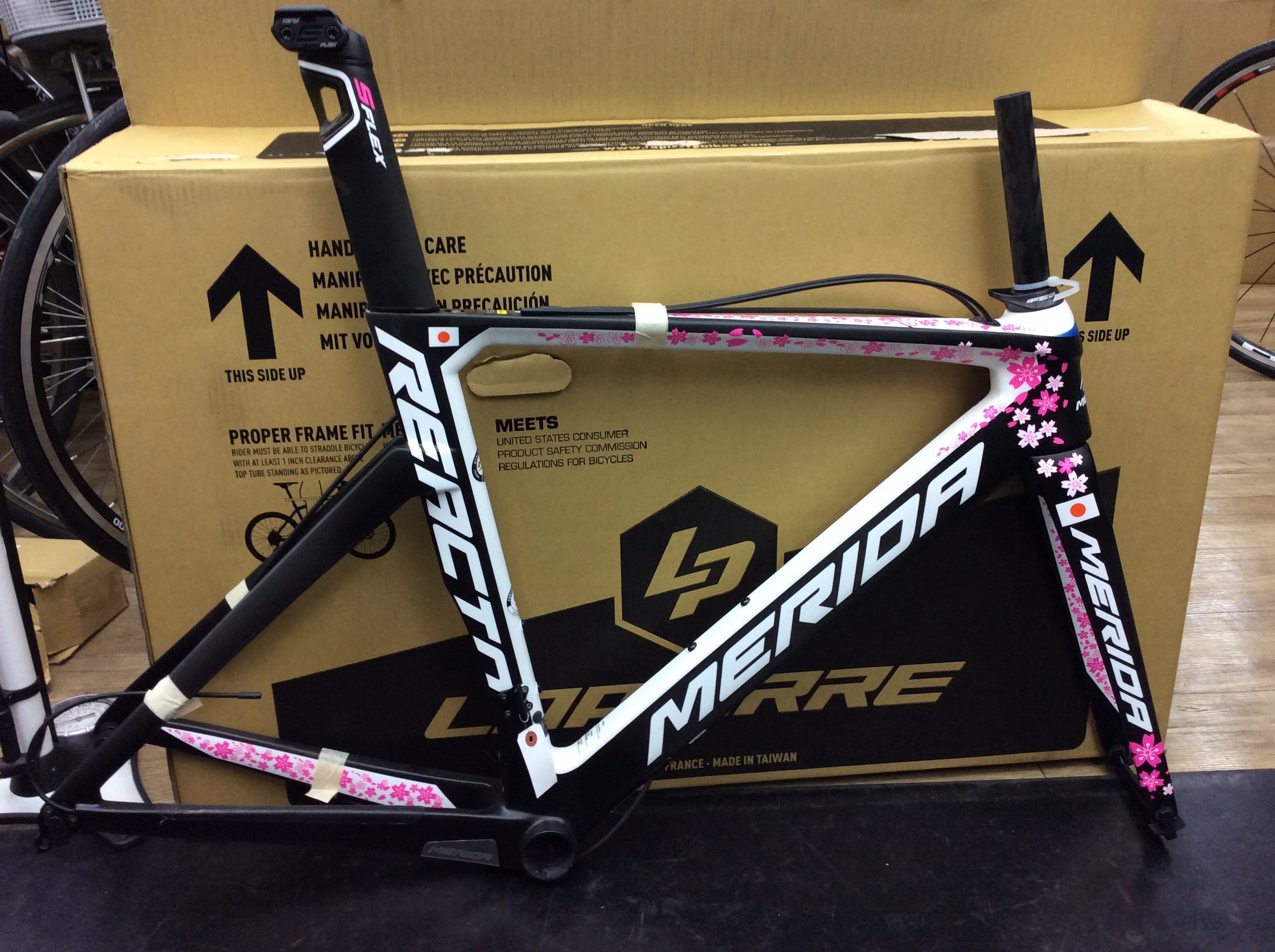 咲き誇れ！桜リアクト！ | サイクルショップカンザキ千里店のブログ