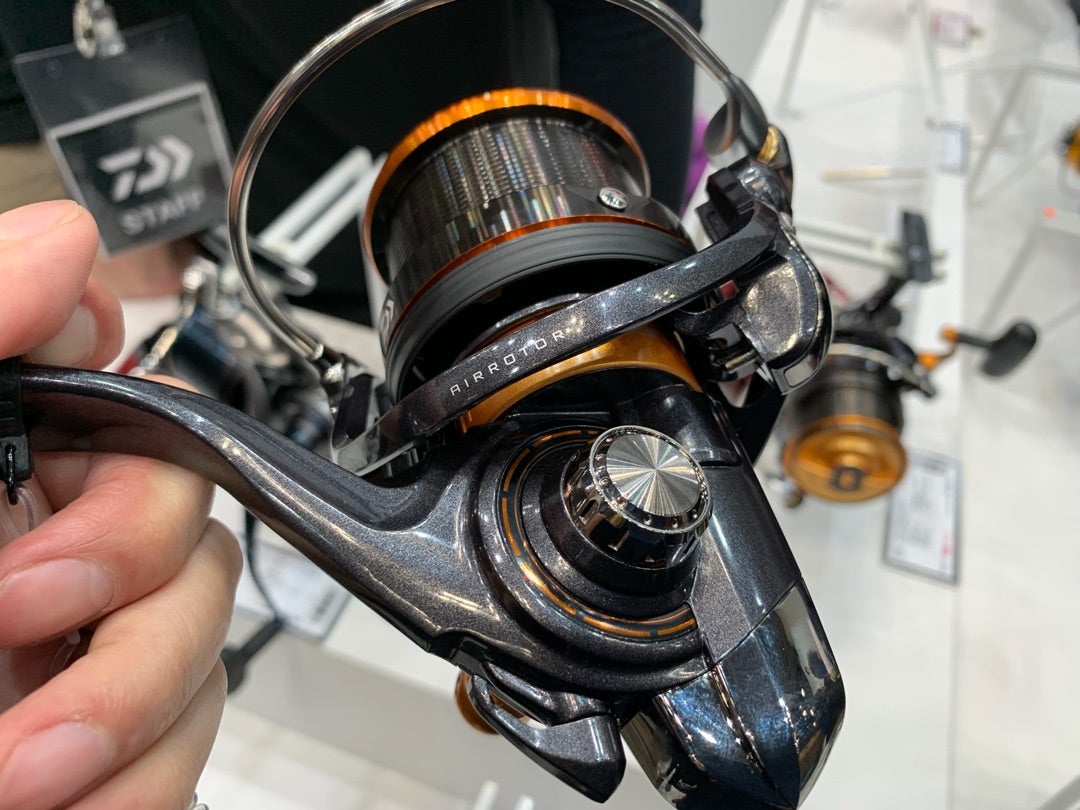 19キャスティズム25 QDはドラグ付き遠投リール最軽量！ 性能 特徴