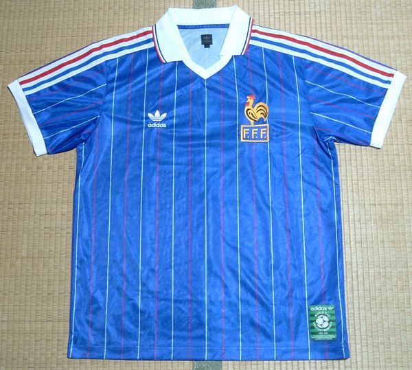 1982年 フランス代表型 ユニホーム アディダス 復刻版 『 CARRE