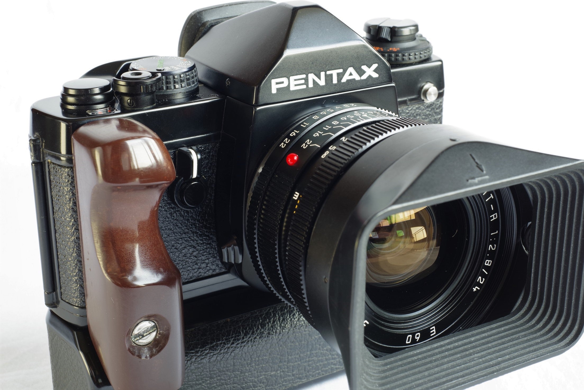 LEICA ELMARIT-R 24mm F2.8 - ライカレンズをKマウントに交換し使って