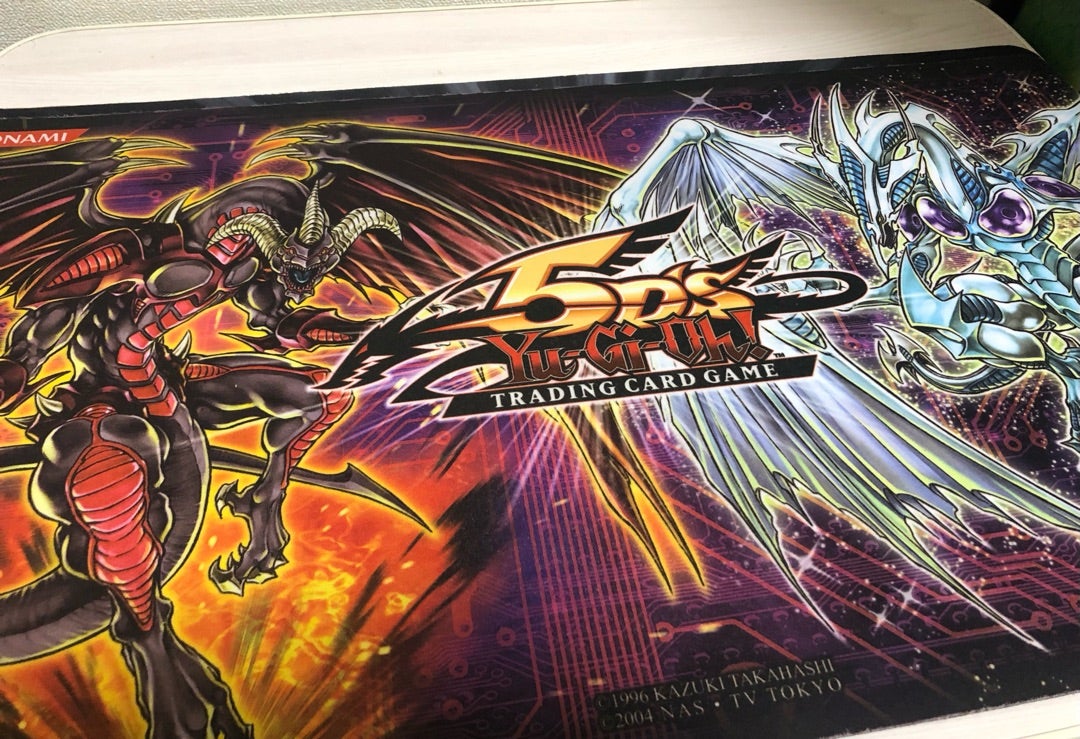 こんなにカッコいいプレイマット(遊戯王)ある？ | men-mi19のブログ
