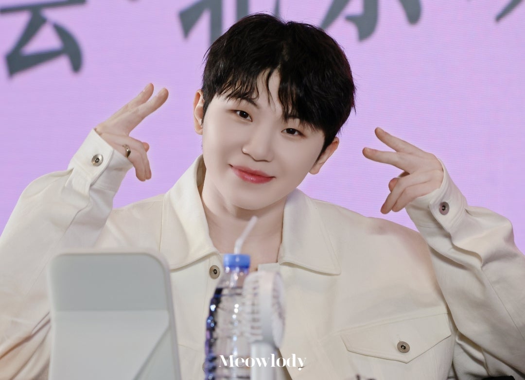 台湾サイン会うじさん写真 | ヲタ活は愛だ～Seventeenのwooziを愛でる