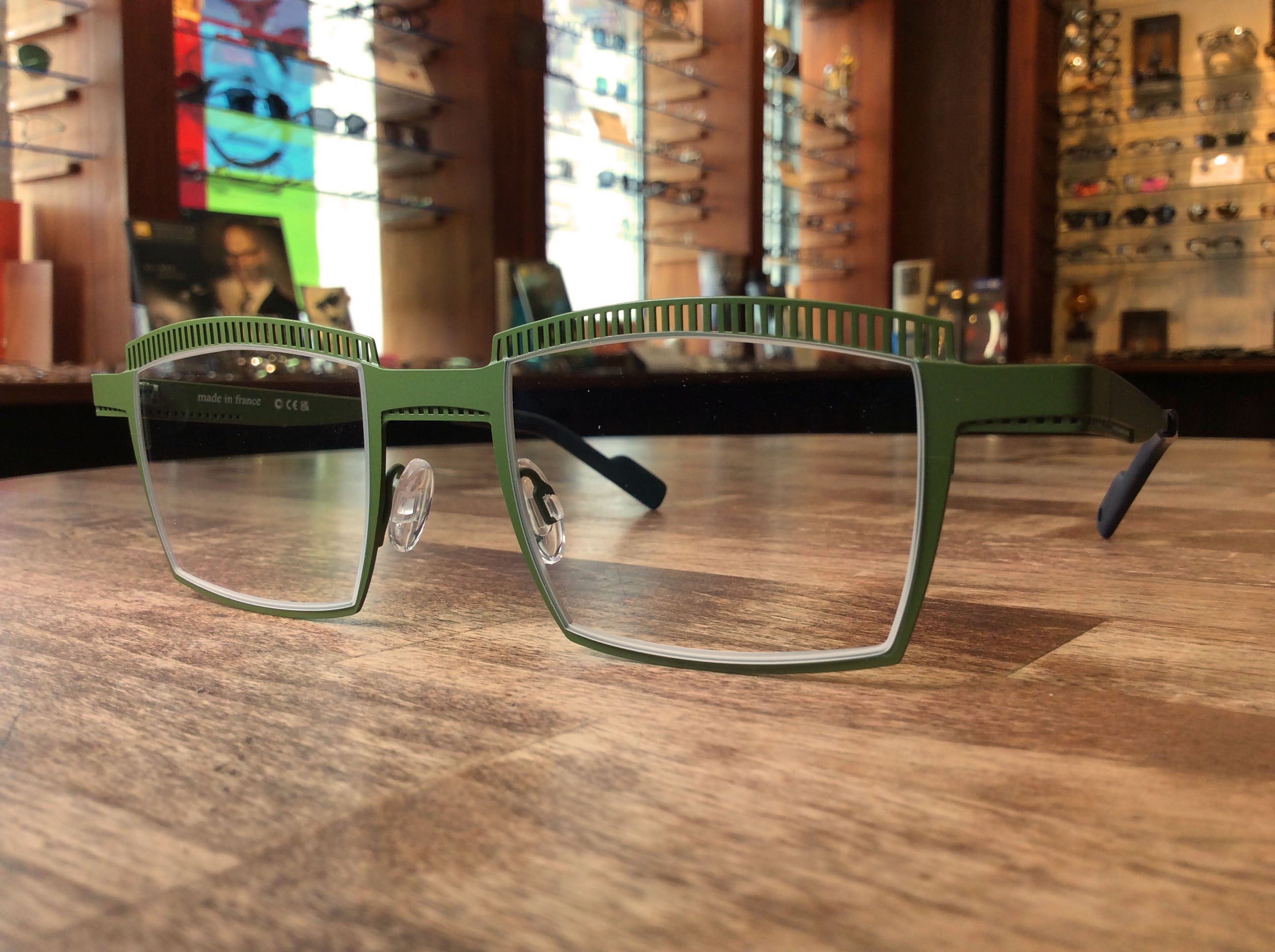 ❤ ベルギー ❤ theo（テオ）❤ 新作メガネフレームが入荷しました