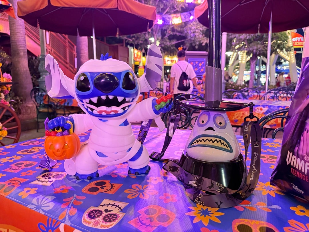 ディズニーハロウィン「ミイラスティッチ」と市長ドリンクシッパー買え