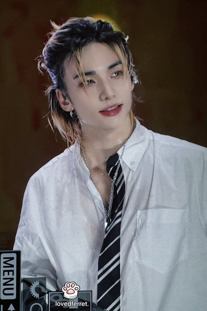 ヒョンジン ＊ミューバン❣️ ❥❥マスタニム写真と動画◇国立競技場