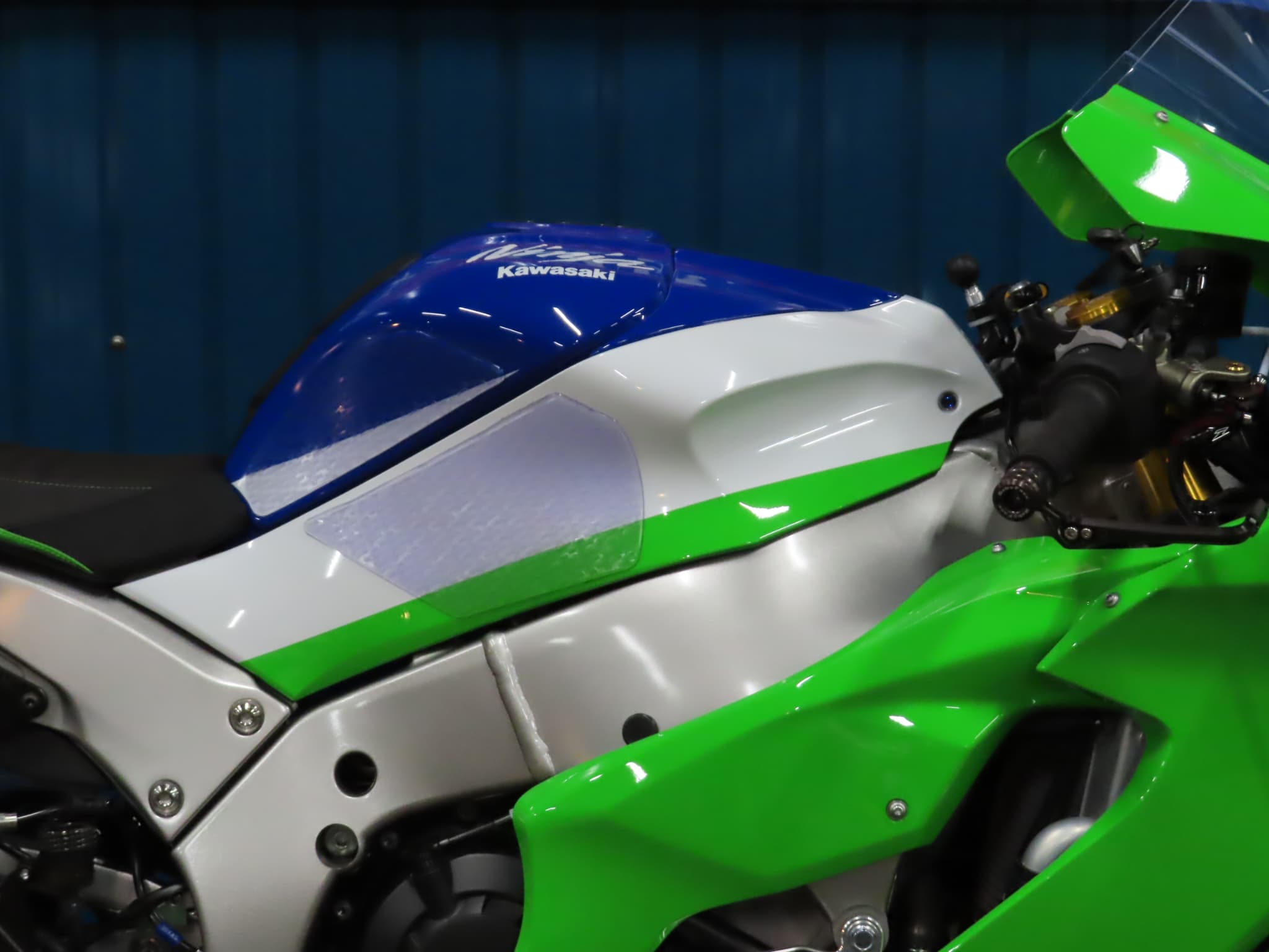 10周年記念品(知ってる方ならわかるはず) Ninja ZX-10R KRT Edition