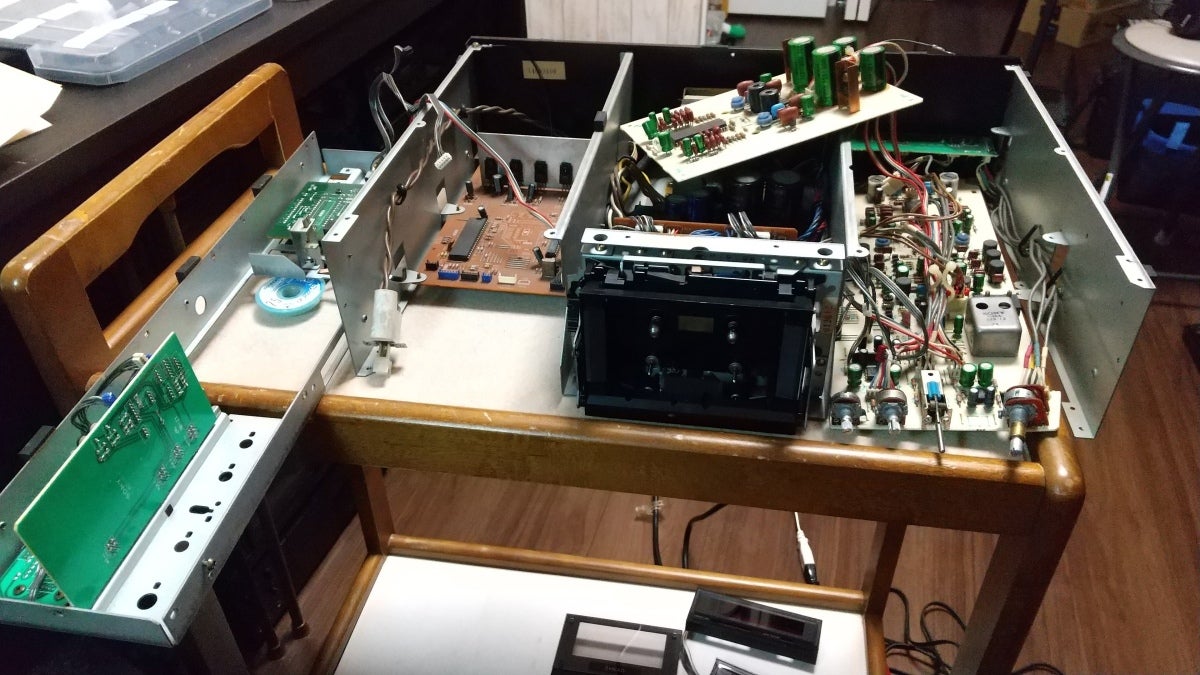 SONY TC-K333ESX カセットデッキ修理記録 再生時に雑音が！！ | う